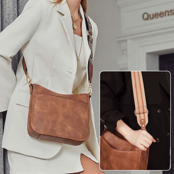 BowLift | Versatile leather crossbody bag for women