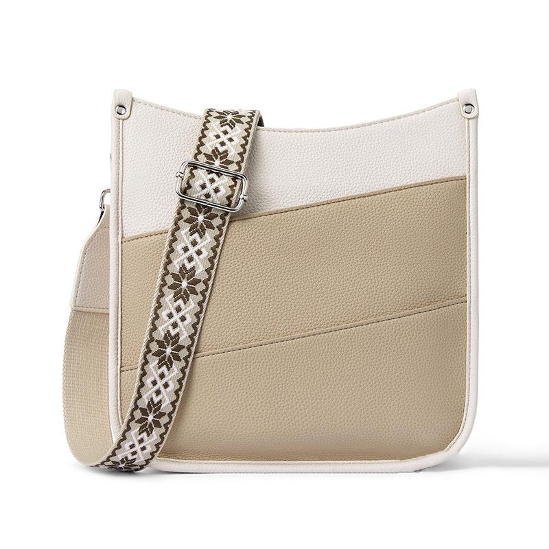 BowLift | Versatile leather crossbody bag for women