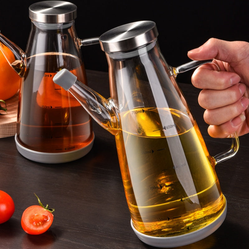 BowLift | Oil dispensing bottle with drip-free spout