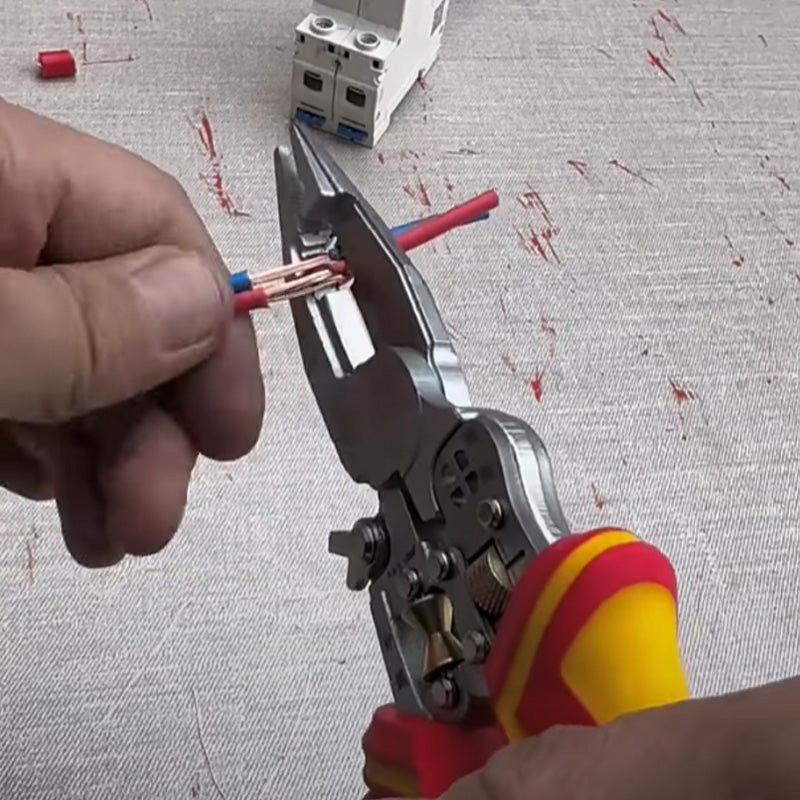 BowLift | Versatile wire stripping tool with current measurement
