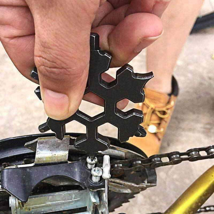 BowLift | Multifunctional snowflake key with fingertip gyro