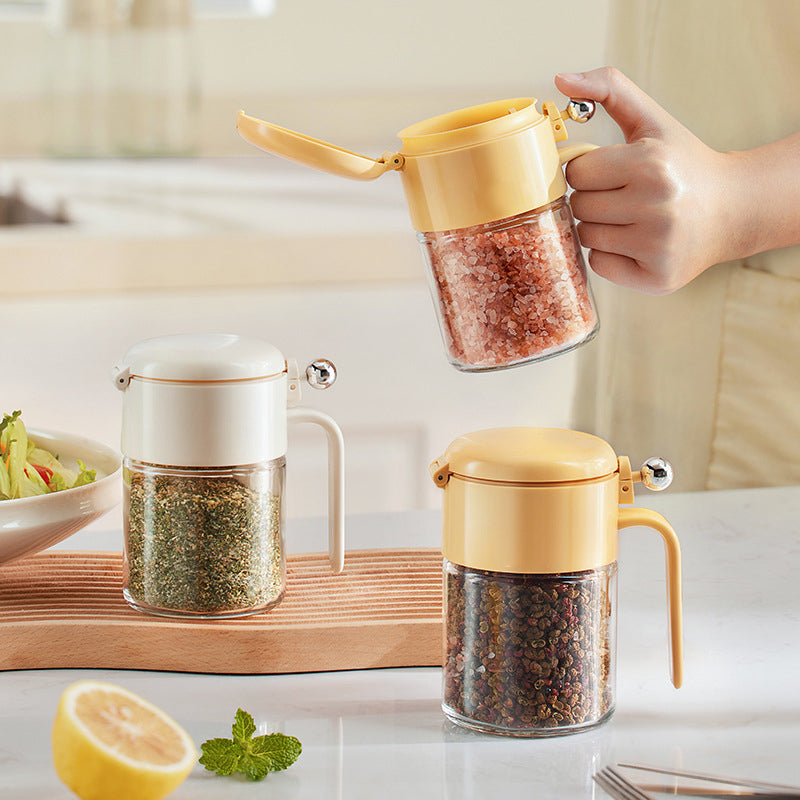 BowLift | Moisture-resistant and practical spice jar with spoon