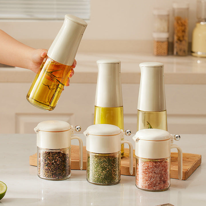 BowLift | Moisture-resistant and practical spice jar with spoon