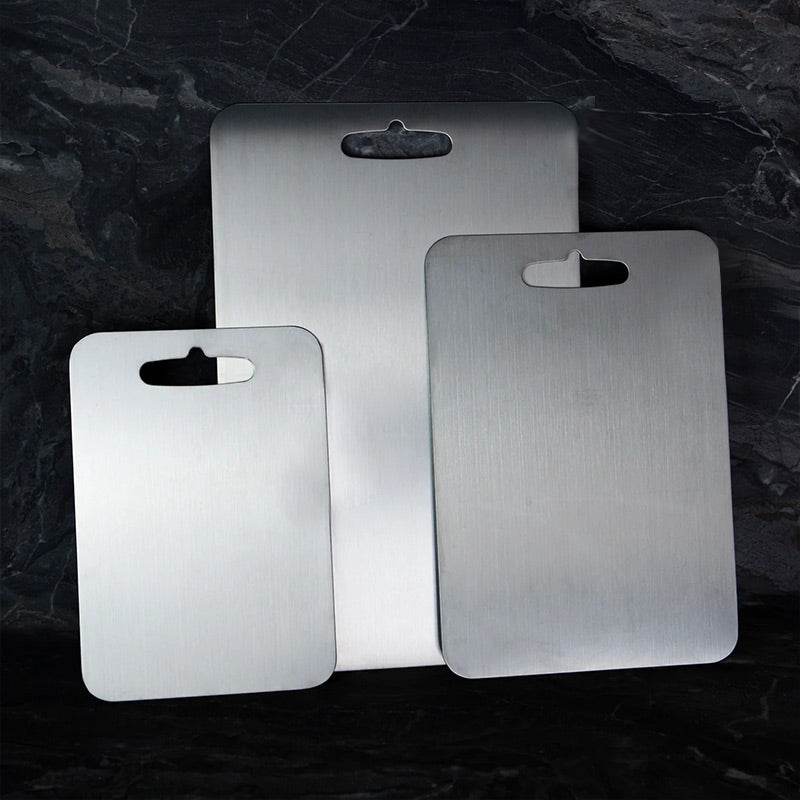 BowLift | Antibacterial cutting board in stainless steel