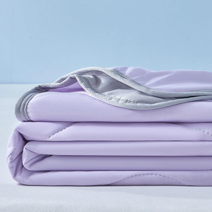 CoolBreeze Comfort Cooling Blanket for the Blanket | Bowlift