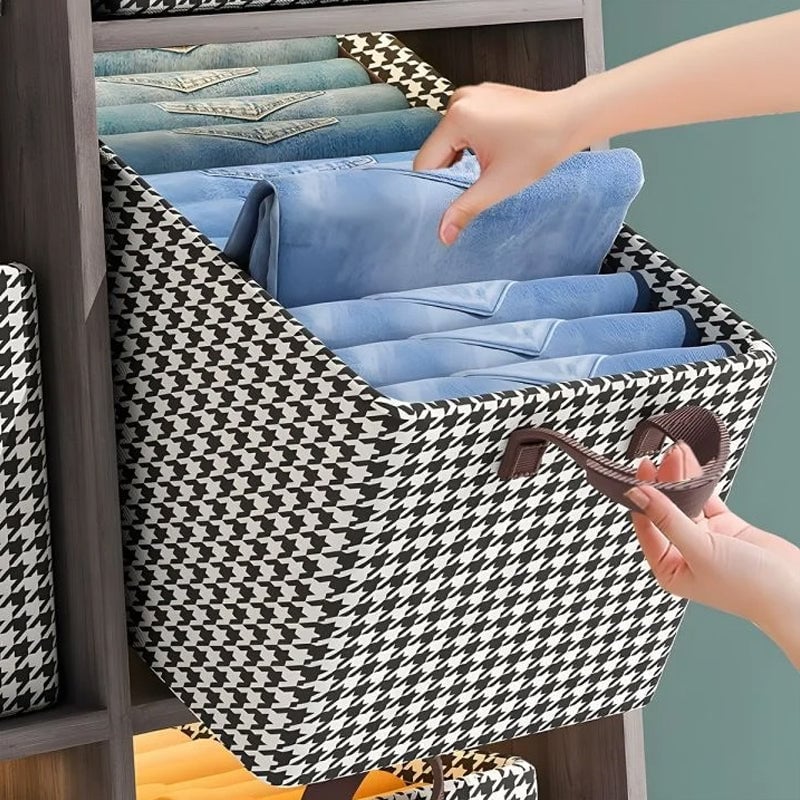 Foldable jeans organizer for the wardrobe | Bowlift