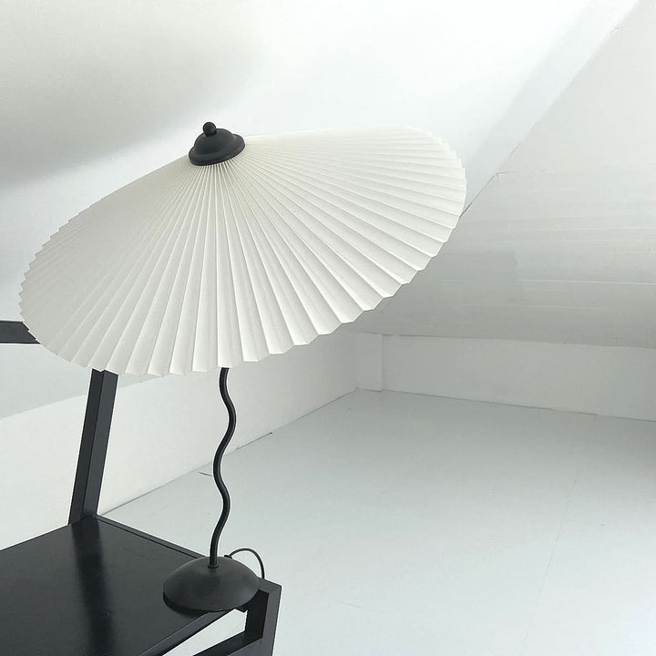 BowLift | Squiggle Umbrella Table Lamp – Modern Twirl Design with Chrome Finish
