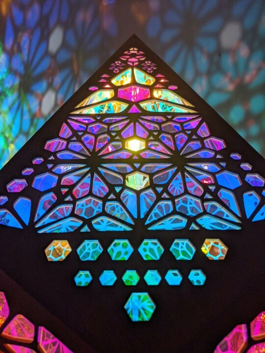 BowLift | Stained Glass Style LED Table Lamp - LumiAura