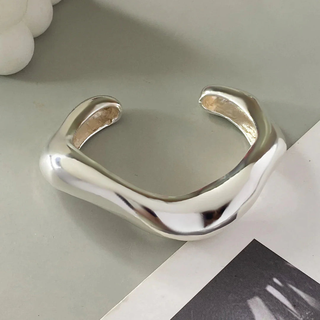 BowLift | Statement Chunky Wave Bracelets