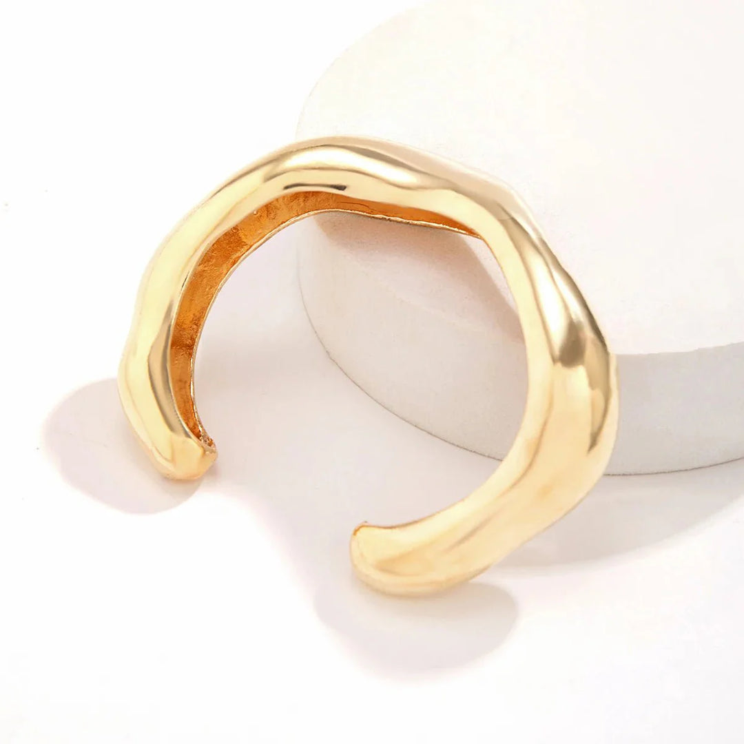 BowLift | Statement Chunky Wave Bracelets