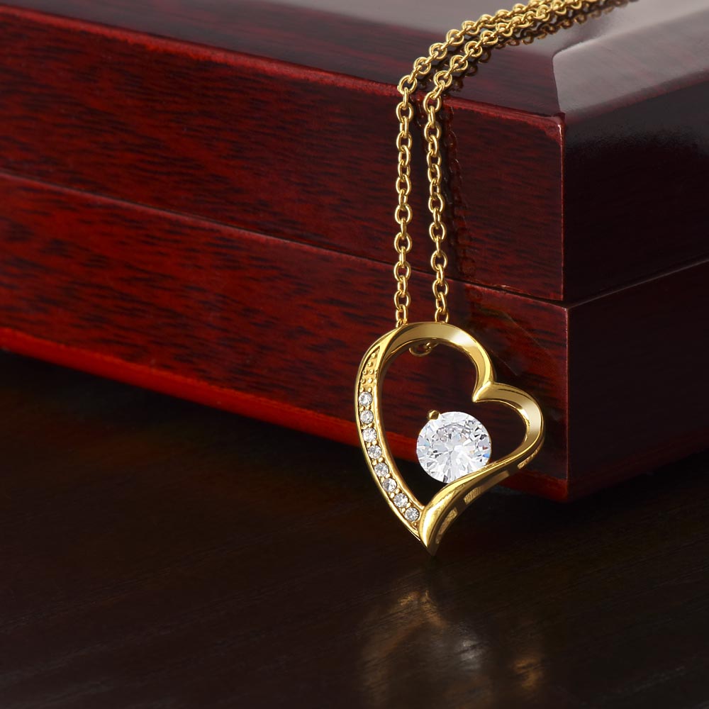 BowLift | Stylish Heart Necklace - Amara