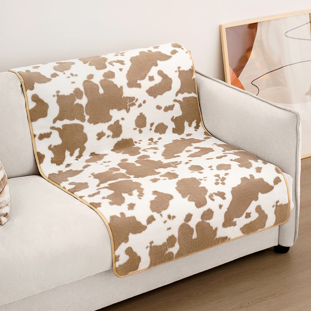 Stylish Pet Blanket with Cow Print - CozyCow Bowlift