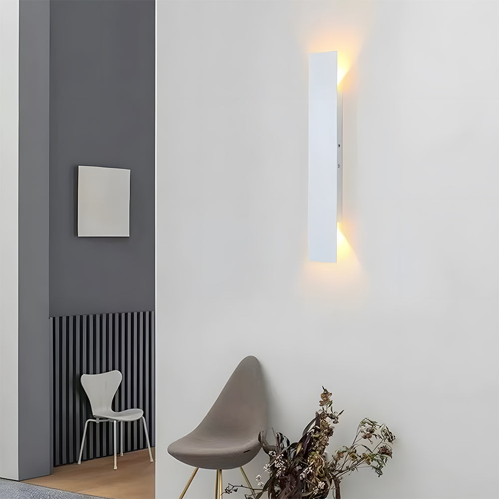 BowLift | Outdoor Wall Light with Modern Waterproof Design
