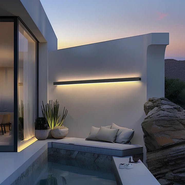 BowLift | Outdoor Wall Light Black Aluminium LED Fixture