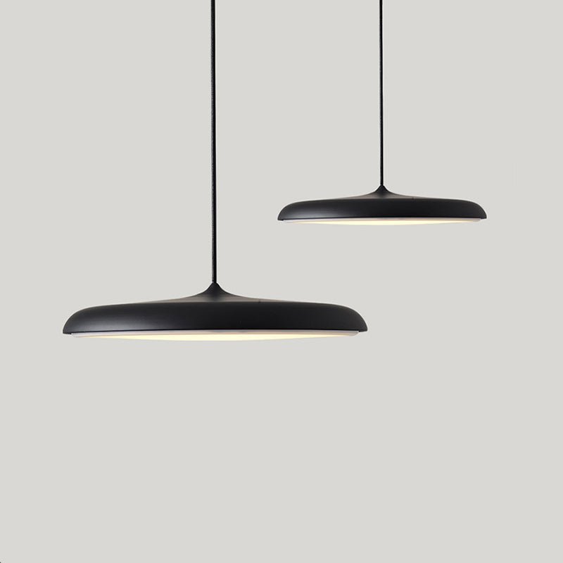 BowLift | Elegant pendant lamp for a warm atmosphere at the table