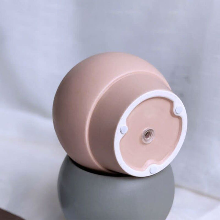BowLift | SYLENA – Elegant ceramic vase for timeless design