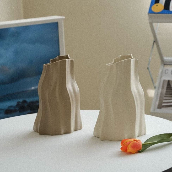 BowLift | ORINA – Stylish ceramic vase for a luxurious atmosphere