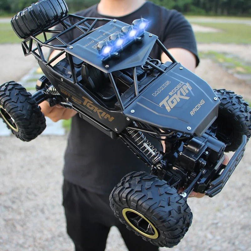 BowLift | TerraClimb X4 – 4x4 RC Monster Truck for Powerful Off-Road Action