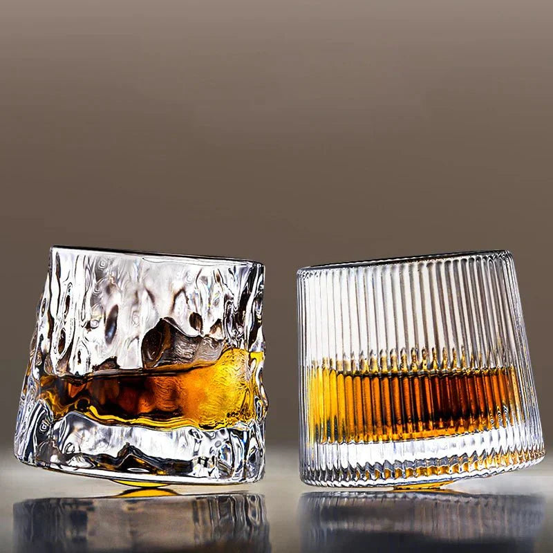 BowLift | Textured Whisky Glass with Wave Effect
