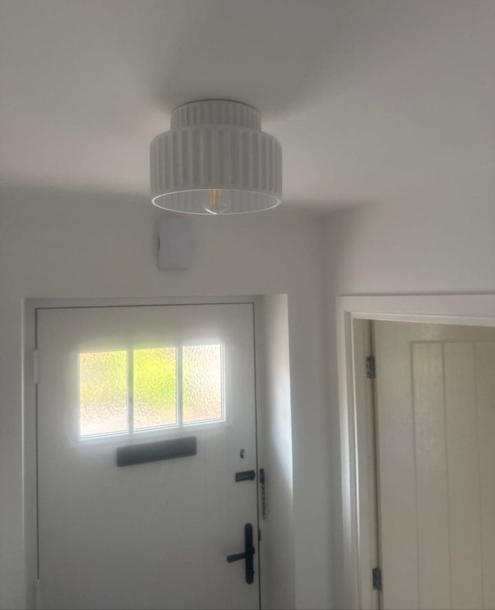 BowLift | Nordic Ceiling Lamp made of Ceramic in Cream Color