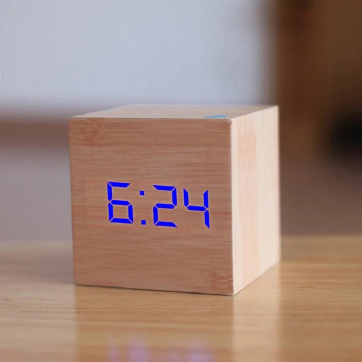 BowLift | ZENICUBE – Minimalist LED Alarm Clock with Time, Date & Temperature Display