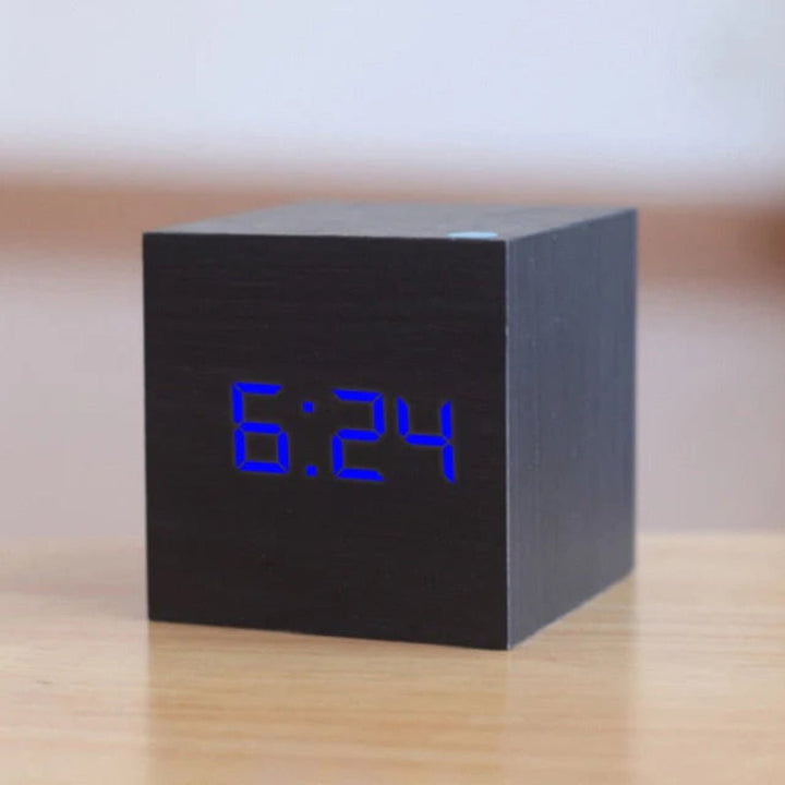 BowLift | ZENICUBE – Minimalist LED Alarm Clock with Time, Date & Temperature Display