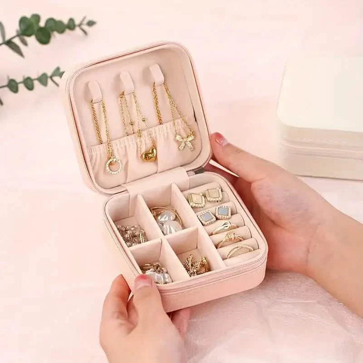 BowLift | Travel-Friendly Jewelry Organizer - PU Leather Compact Jewelry Box