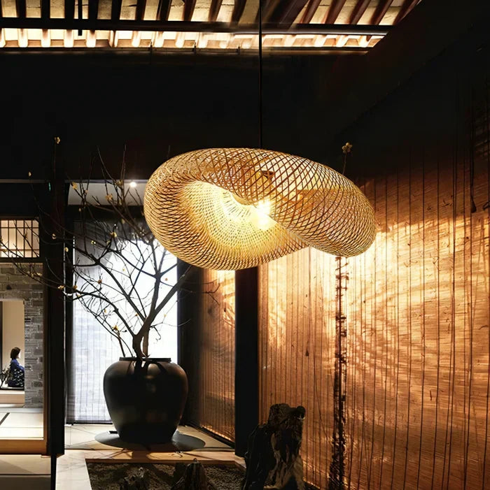 BowLift | Trendy Rattan Pendant Light - NaturGlow