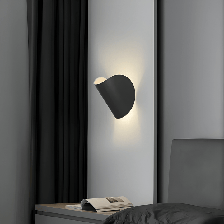 BowLift | Twist WallLight – Rotatable Wall Lamp for Custom Lighting