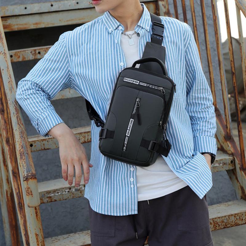 Shoulder bag with USB charger | Bowlift