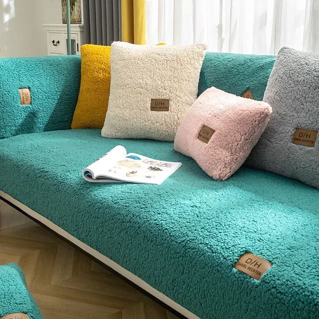 BowLift | Zora - Durable, stylish, and elegant sofa cover