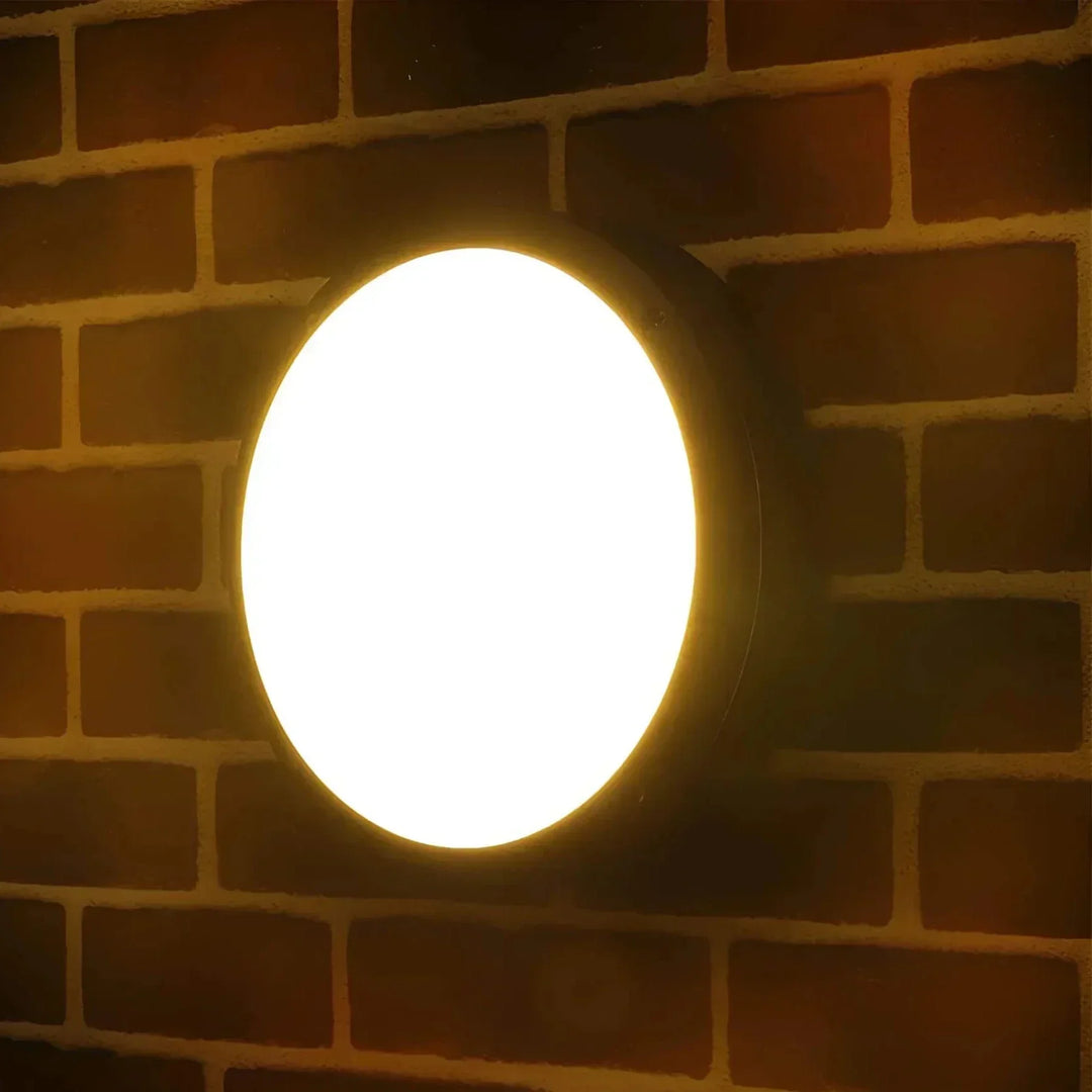 BowLift | Minimalist LED Wall Lamp for Facade Resistant and Elegant Wall Lamp