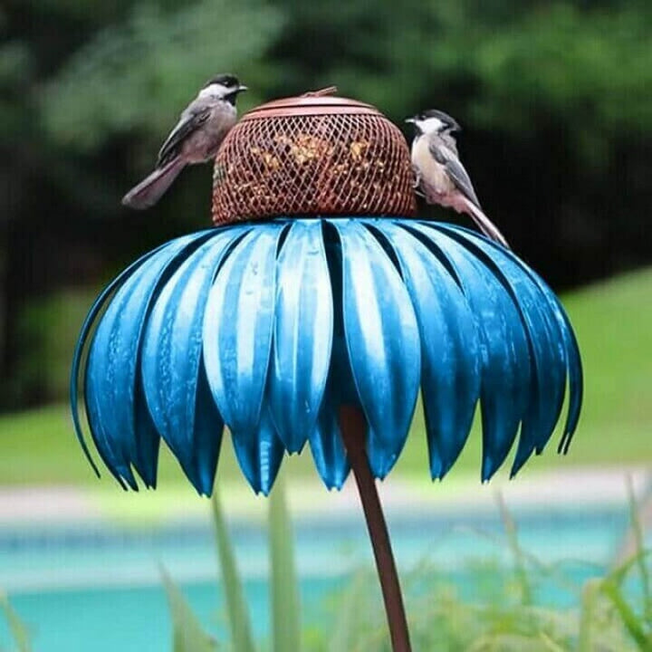 FloraFeeder Bird Feeder – Elegant Garden Decoration for Birds Bowlift
