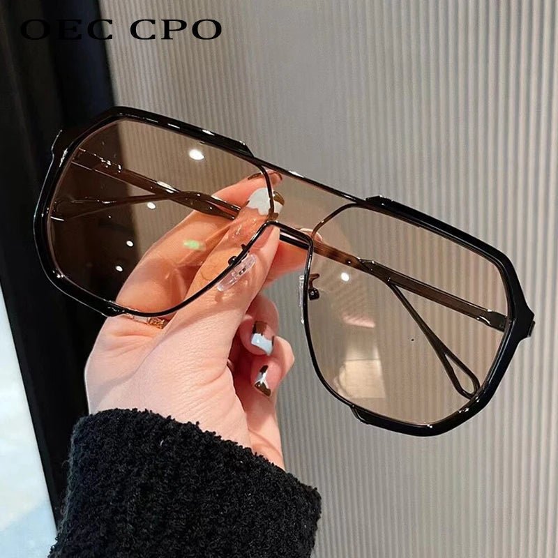 BowLift | VOGUEVIEW SHADES – Oversized Square Sunglasses with UV400 & Photochromic Lenses