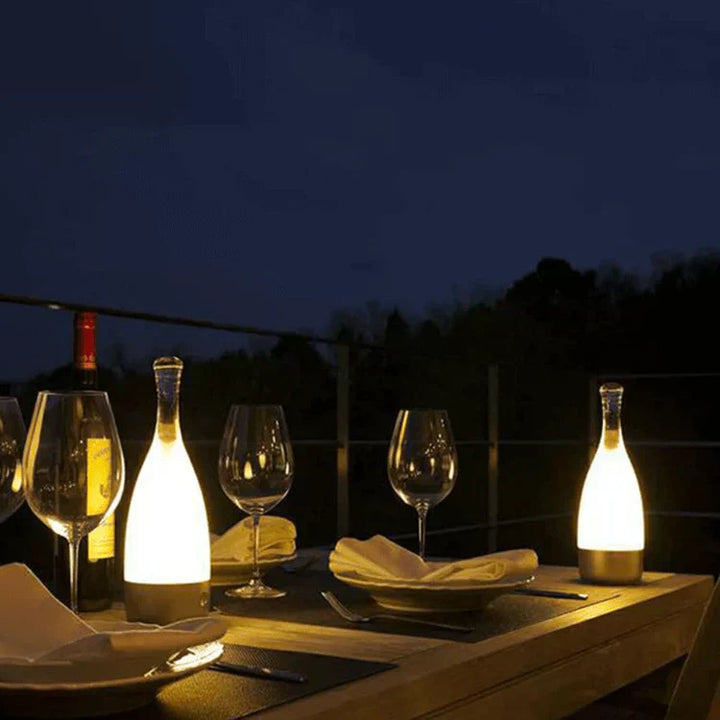 BowLift | Create an atmosphere with a bottle-shaped LED lamp