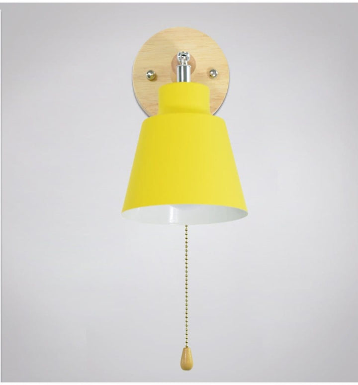 BowLift | Wall Lamp with Pull Switch - TwistGlow
