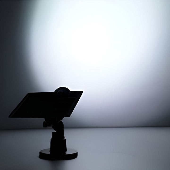BowLift | Adjustable Solar Garden Lamps for Illuminating Plants and Trees