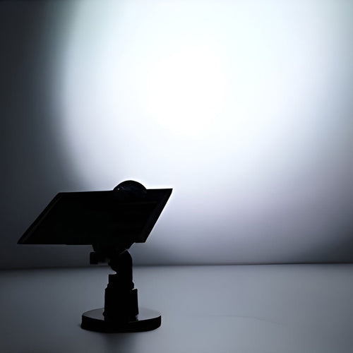 BowLift | Adjustable Solar Garden Lamps for Illuminating Plants and Trees