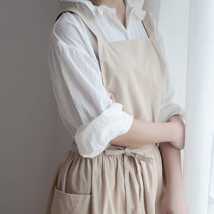 BowLift | Waterproof Cotton Apron with Handy Pockets - ChefMate