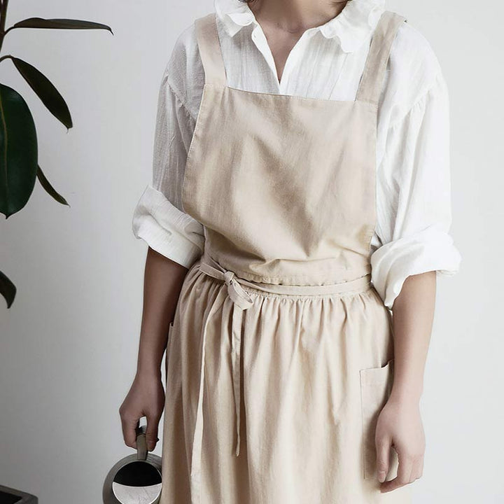 BowLift | Waterproof Cotton Apron with Handy Pockets - ChefMate