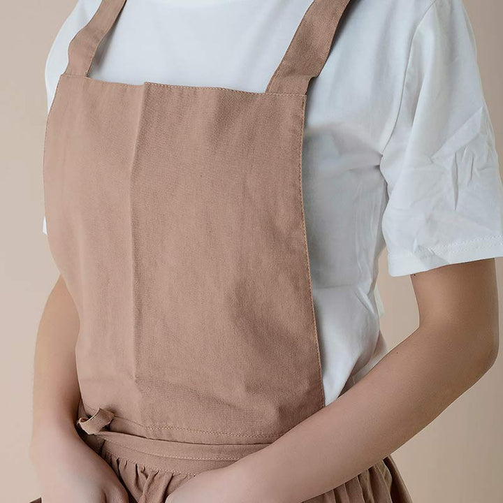 BowLift | Waterproof Cotton Apron with Handy Pockets - ChefMate