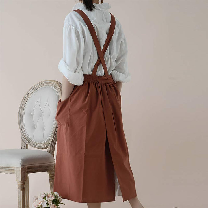 BowLift | Waterproof Cotton Apron with Handy Pockets - ChefMate