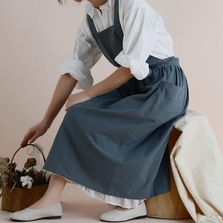 BowLift | Waterproof Cotton Apron with Handy Pockets - ChefMate