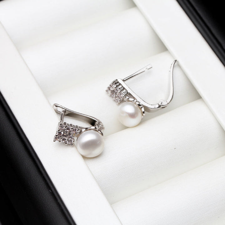 BowLift | Fashion Natural freshwater black pearl ear clip