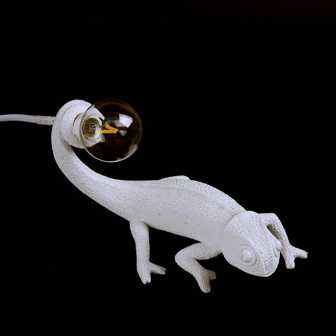 BowLift | Chameleon Table Lamp