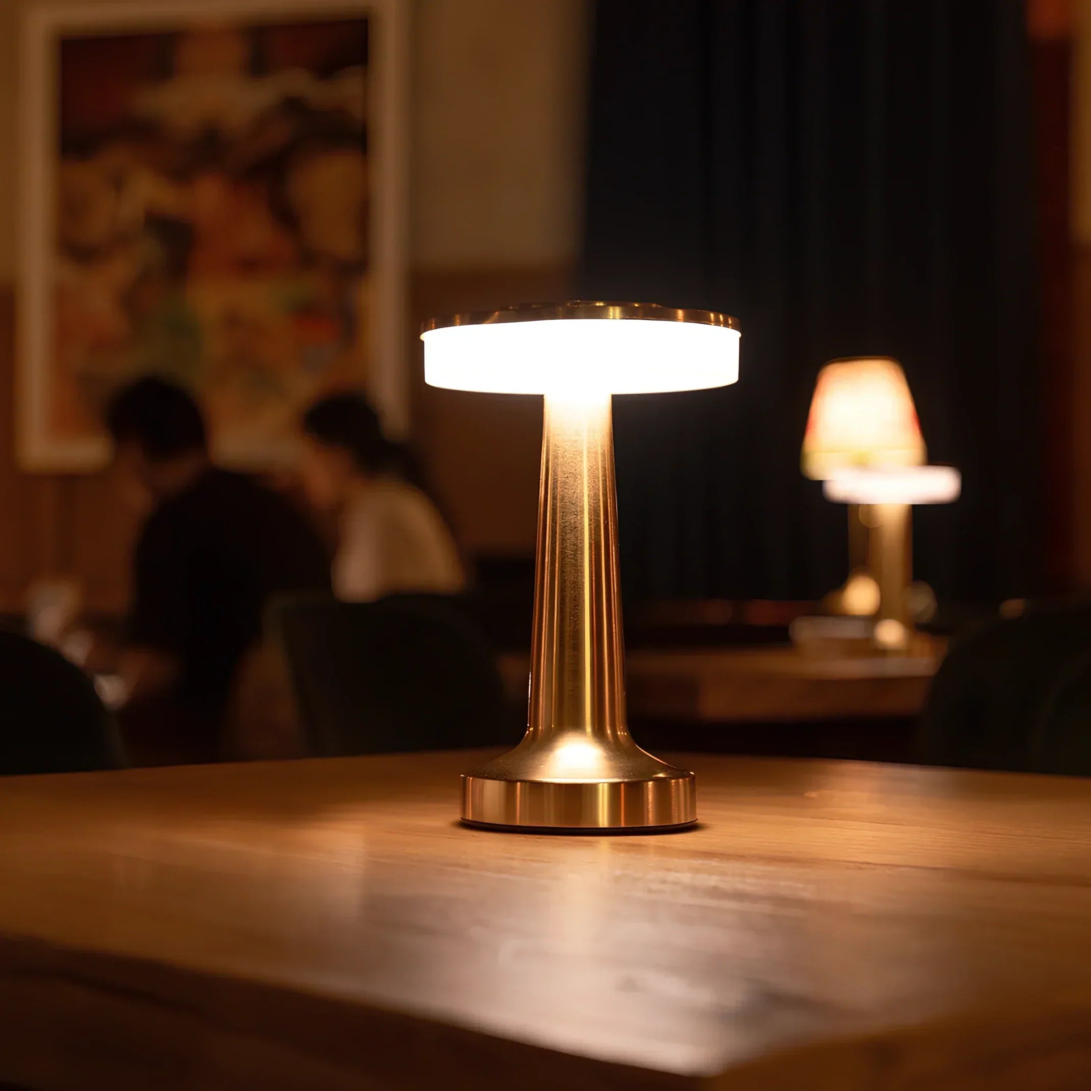 BowLift | Wireless Retro Table Lamp - LumiBar