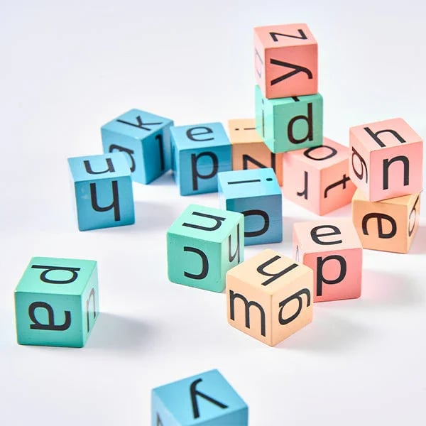 BowLift | MatchBlocks™ Connect Letters Creatively