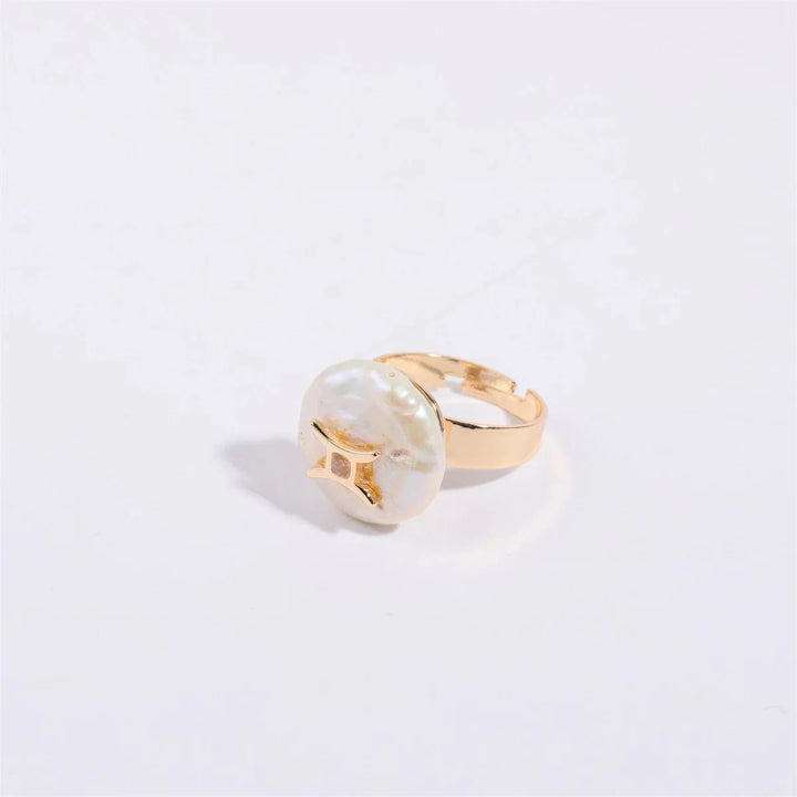 BowLift | Zodiac Sign Large Pearl Statement Ring
